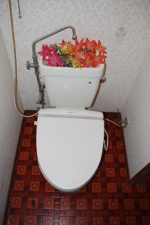 簡易水洗トイレ