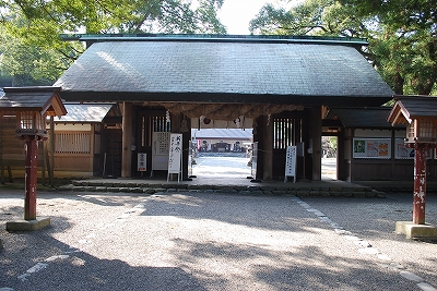 伊曽乃神社さんに行きました。