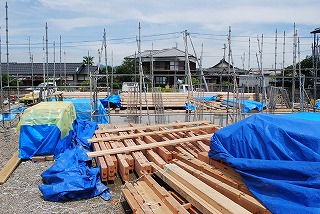 明日から新築の建前