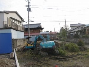 新築住宅の工事の土木工事着工