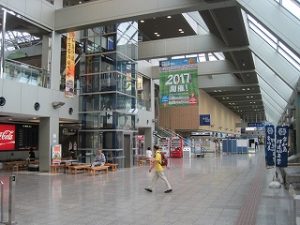 松山空港へ太鼓台派遣展示