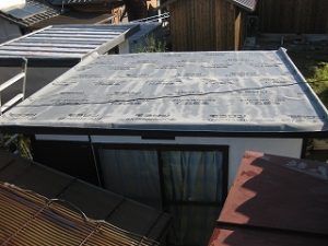 プレハブ倉庫の屋根修繕
