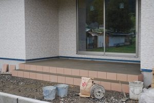新築工事のタイル施工