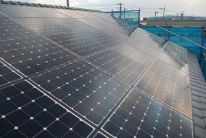 新築の太陽光発電システム