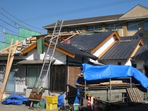 屋根瓦の葺き替え工事