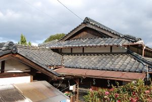 屋根瓦の葺き替え