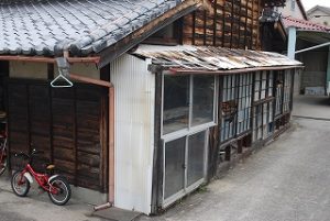 屋根瓦の葺き替え工事