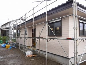 新築：木造平屋建て