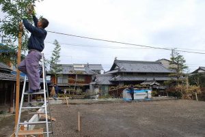 敷地の注連縄張り