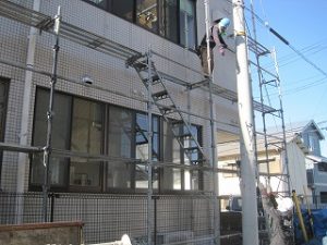 外壁タイルの防水シール工事 