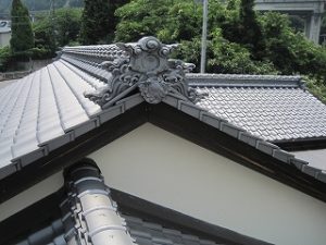 屋根瓦の点検依頼にて