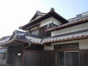 入母屋造りの住宅リフォーム工事