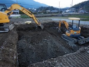 新築住宅の造成工事