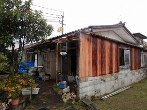 建て替え建屋解体