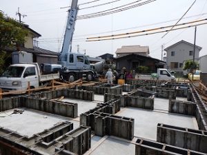 木造平屋建て基礎工事