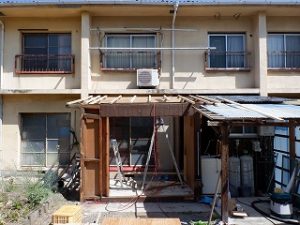 修繕修理で建て替え工事