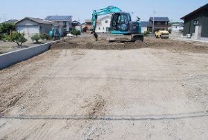 平屋建て新築住宅の敷地造成工事