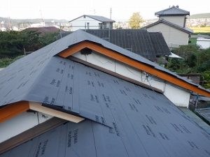 屋根瓦葺き替え工事