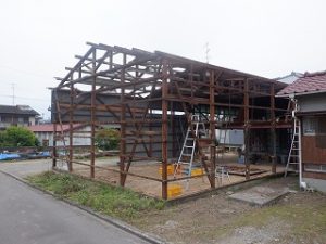 倉庫の解体工事