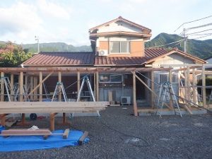 テラス倉庫