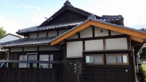 屋根の雨漏り修理