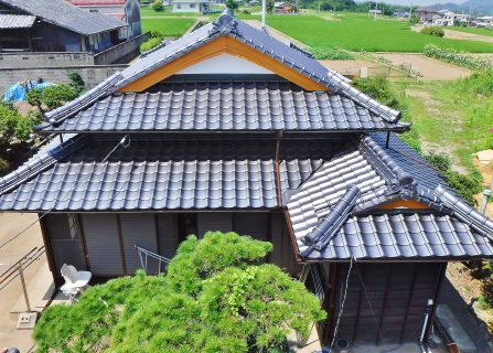 和風造りの屋根葺き替え