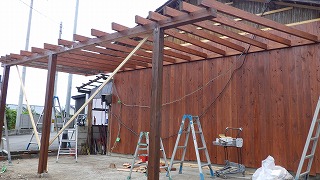木造テラス車庫の建て替え