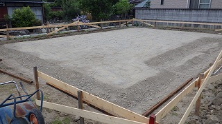 新築平屋建ての基礎工事 着工