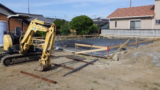 新築平屋建ての基礎工事