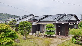 瓦屋根の塗装工事が完了