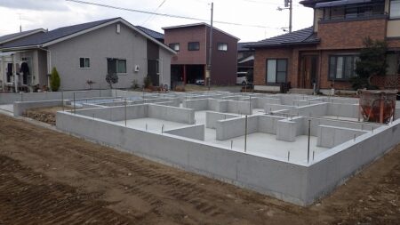 新築住宅の基礎工事