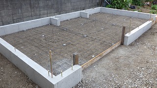 防災倉庫の基礎工事