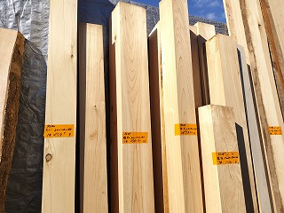 魅せる木材の仕入れ